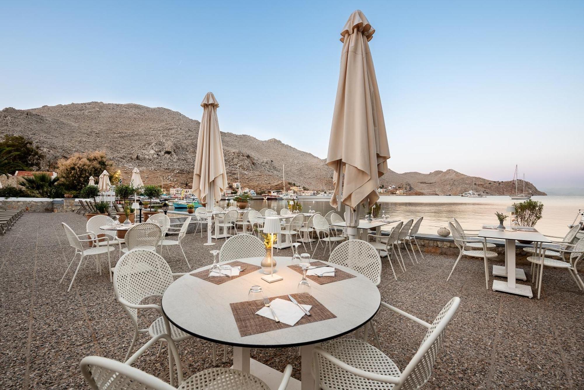 Pedi Beach Hotel Symi Exteriér fotografie