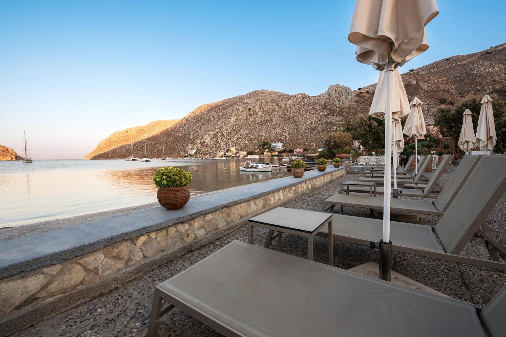 Pedi Beach Hotel Symi Exteriér fotografie